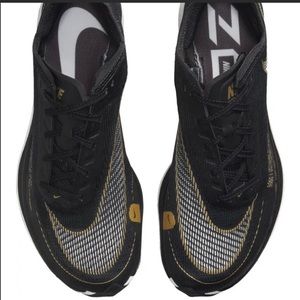 Nike Zoomx VaporFly Next% 2 - Men size 9
